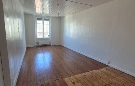 2 pièces à Plainpalais