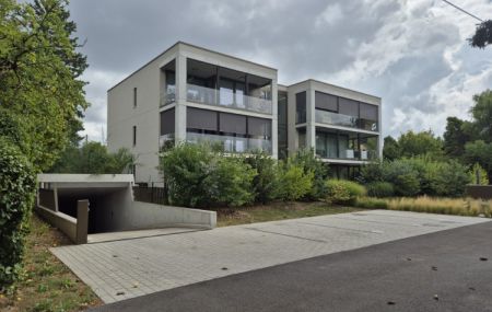 Bel appartement de 5 pièces avec terrasse et jardin