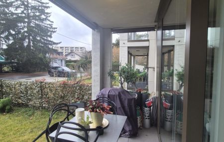 Bel appartement de 5 pièces avec terrasse et jardin