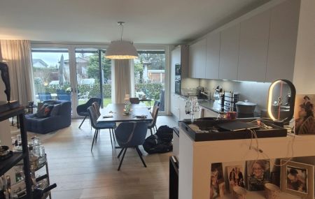 Bel appartement de 5 pièces avec terrasse et jardin