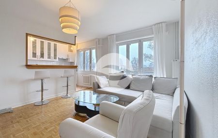 Très joli et chaleureux 3 pièces meublé au 2ème