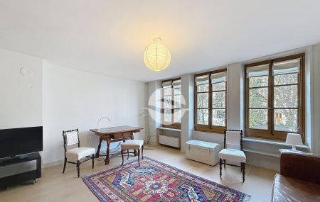 Joli studio meublé au cœur de la Vielle-Ville