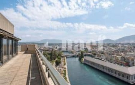 Appartement 6 pièces - Rue de Saint-Jean 74 Genève