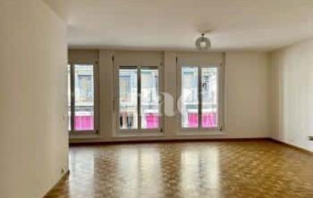 Appartement 5 pièces - Rue des Bains 31 Genève
