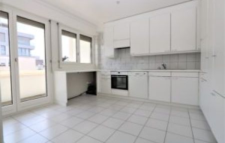 Appartement duplex en attique de 4,5 pièces avec terrasse et balcon à Champel