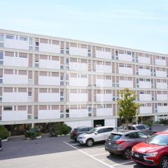 Appartement de 3.5 pièces au 1er étage situé dans le secteur de Meyrin dans un immeuble proche de toutes les commodités et espaces verts.