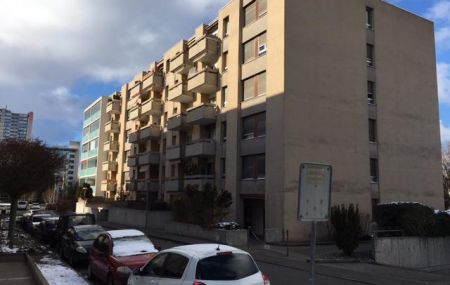 Bel appartement de 4 pièces au 1er étage de 62.8 m2 environ