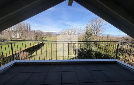 Magnifique appartement mansardé de 3 pièces au 2ème étage