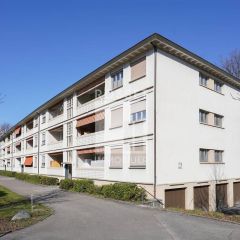 Appartement de 5 pièces au 2ème étage.