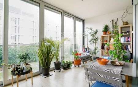 Appartement de 5 pièces au 3ème étage avec ascenseur