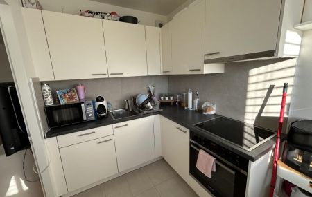 Bel appartement de 2 pièces au 5ème étage