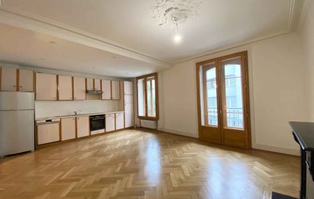 Appartement de 5 pièces au Acacias