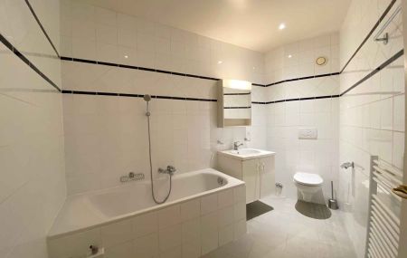 Appartement de 5 pièces au Acacias