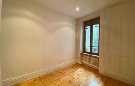 Appartement de 5 pièces au Acacias