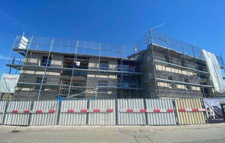 Appartement de 5 pièces avec terrasse/jardin dans immeuble neuf à Bernex