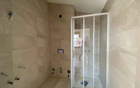 Appartement de 5 pièces avec loggia au dernier étage dans immeuble neuf à Bernex