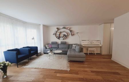 Logement 4 pièces aux Eaux-Vives