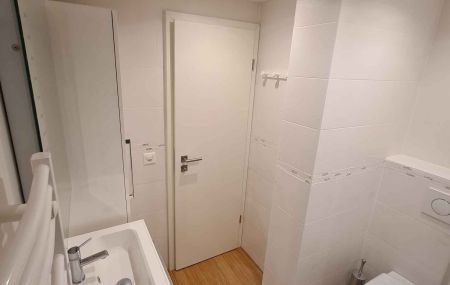 Logement 4 pièces aux Eaux-Vives