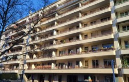 Appartement de 2,5 pièces avec balcon à Champel-Florissant