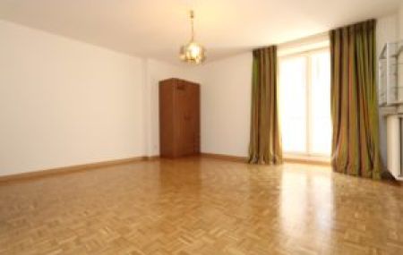 Appartement de 2 pièces calme en Vieille-Ville