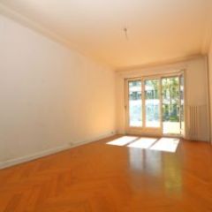 Appartement de 3,5 pièces avec balcons à Champel-Florissant