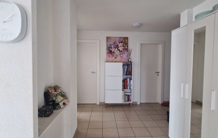 Bel appartement de 5 pièces spacieux en duplex avec un balcon