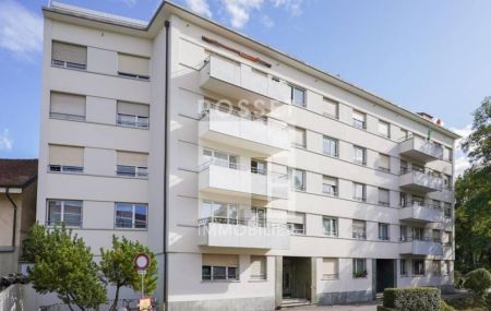 Appartement de 3 pièces au 3ème étage dans un immeuble  avec ascenseur dans le quartier du Grand-Lancy.