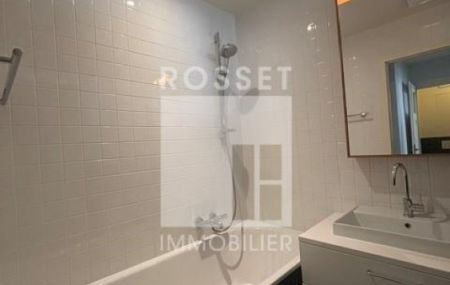 Appartement traversant de 3 pièces au 2ème étage