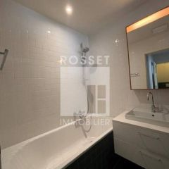 Appartement traversant de 3 pièces au 2ème étage