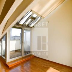 Appartement de 4 pièces traversant au 5ème étage