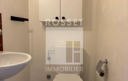 Appartement de 4 pièces traversant au 5ème étage