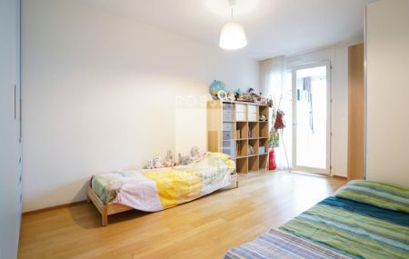 Appartement de 5 pièces au 3ème étage avec ascenseur