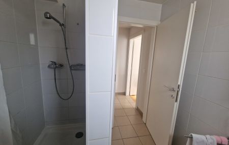 Bel appartement de 5 pièces spacieux en duplex avec un balcon