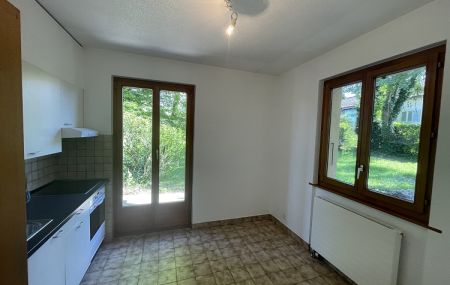 Plan-les-Ouates, proche de toutes commodités, appartement duplex – rez/1er étage,…