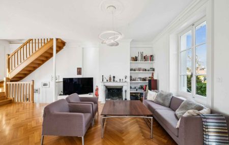 Maison de charme de 8 pièces avec vue lac à Vésenaz