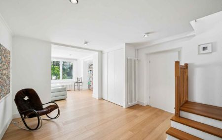 Maison de charme de 8 pièces avec vue lac à Vésenaz