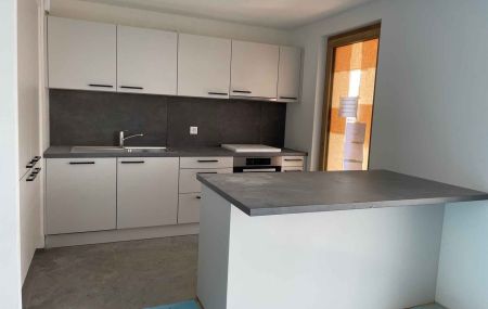 Logement de 5 pièces au 2ème avec balcon à Bernex