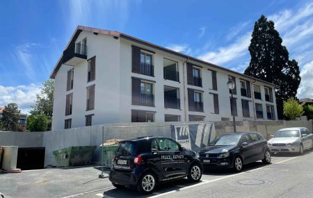 Logement de 5 pièces au 2ème avec balcon à Bernex