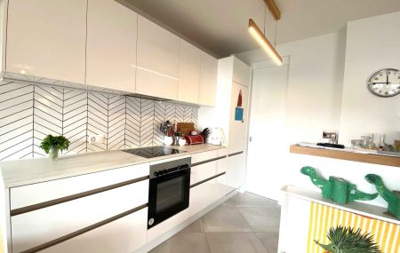 Appartement de 5 pièces avec loggia au Petit-Lancy