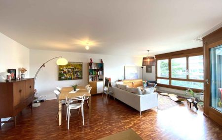 Appartement de 5 pièces avec loggia au Petit-Lancy