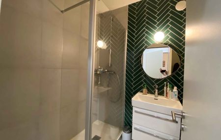 Appartement de 5 pièces avec loggia au Petit-Lancy