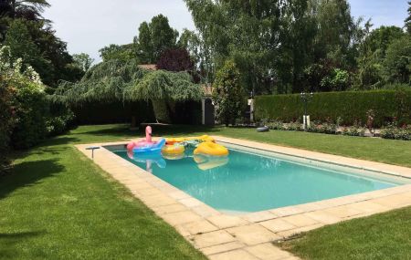 Magnifique villa individuelle avec piscine à Thônex Villette