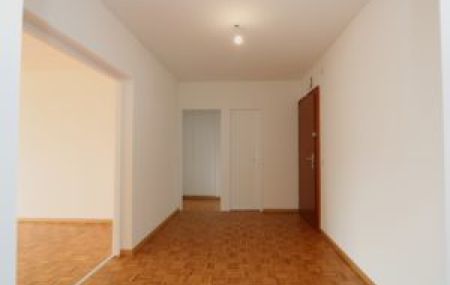 Appartement de 6,5 pièces avec 2 loggias à Versoix