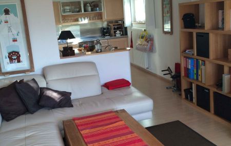 Appartement meublé de 3 pièces avec terrasse à Confignon
