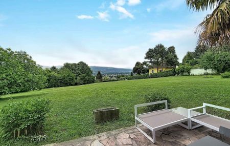 Appartement meublé de 3 pièces avec terrasse à Confignon