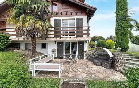 Appartement meublé de 3 pièces avec terrasse à Confignon
