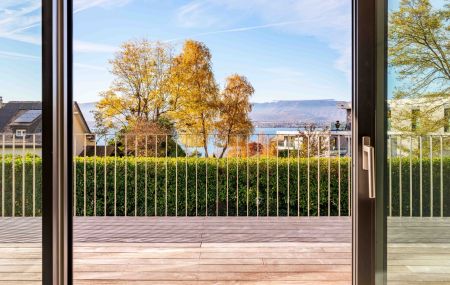 Magnifique villa contemporaine avec piscine et vue lac à Hermance