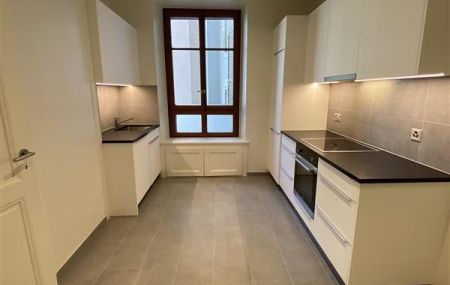 Appartement 3 pièces  | Eaux-Vives