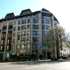 Appartement de 5 pièces avec balcons dans le quartier de Florissant