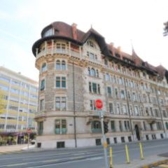 Appartement de 8 pièces dans le quartier des Tranchées